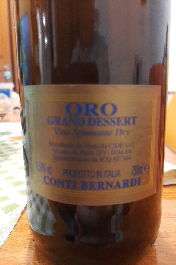 Oro Grand Dessert Vino Spumante Dry - Image 1