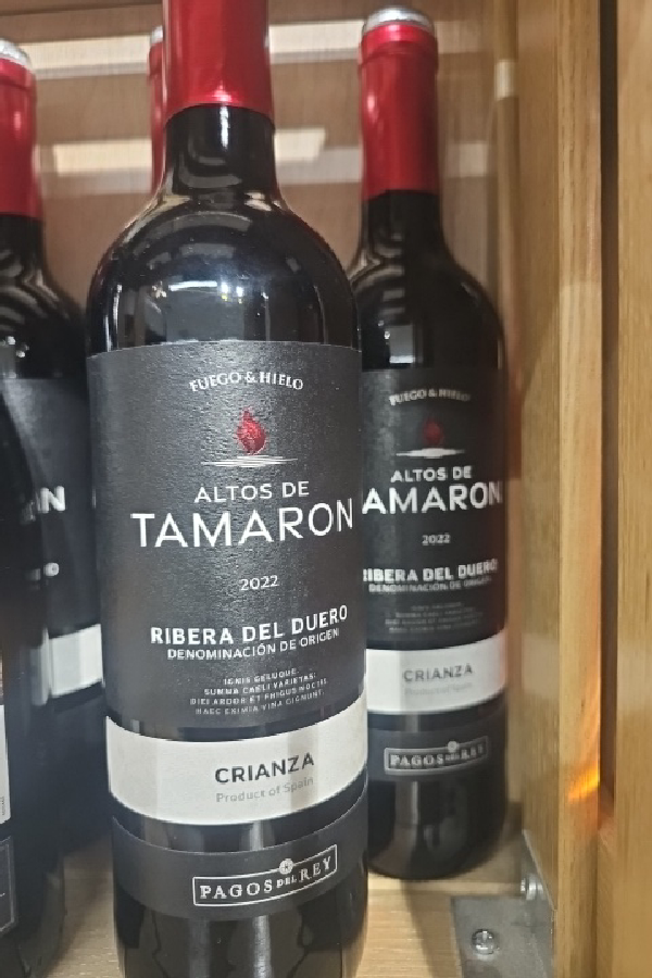 Altos de Tamaron Crianza - Image 1