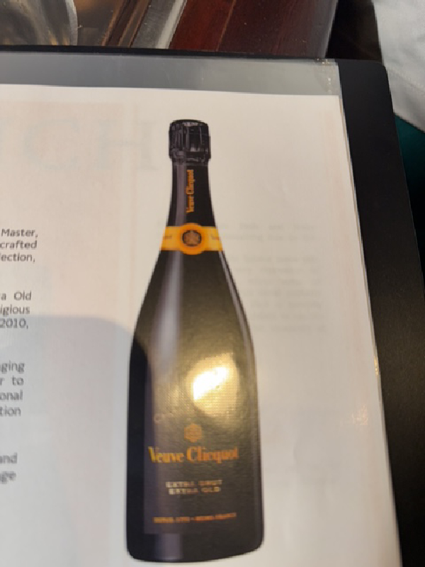 Veuve Clicquot Extra Brut Extra Old - Image 1