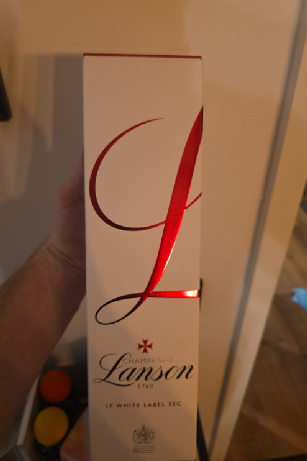 Le White Label Sec - Image 1