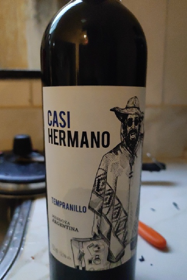 Casi Hermano - Image 1