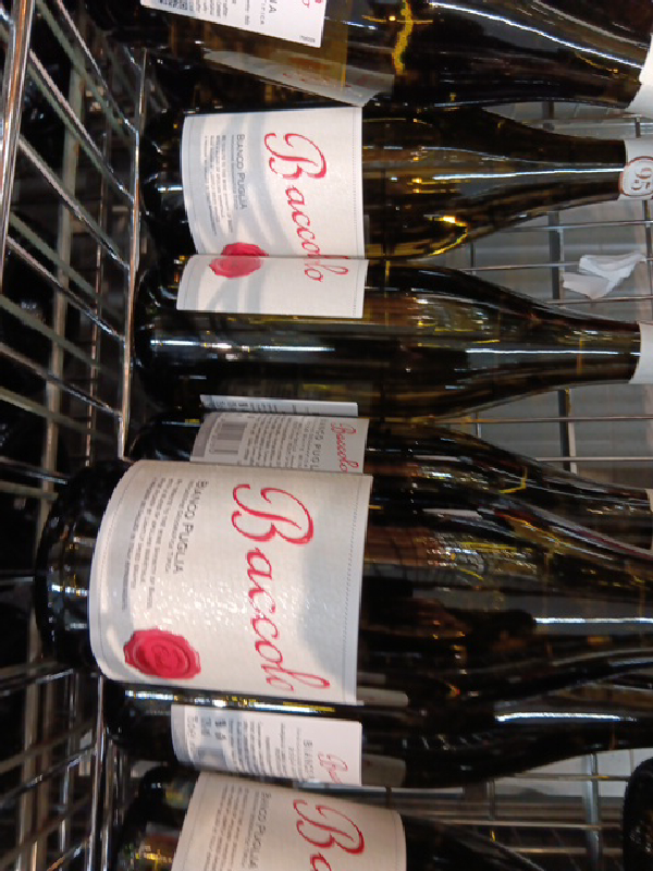 Baccolo Bianco Puglia - Image 1