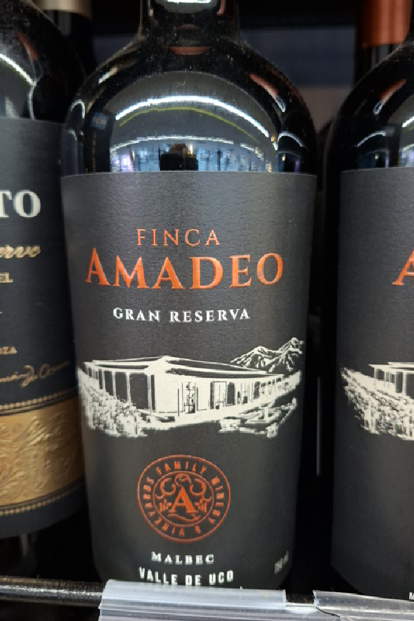 Finca Amadeo Gran Reserva - Image 1