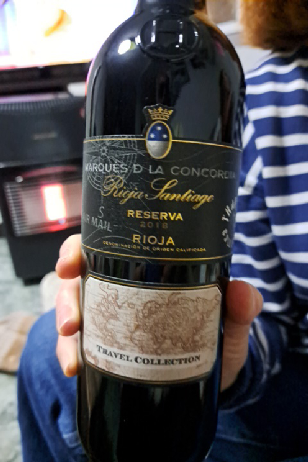 Rioja Santiago Reserva Travel Collection - Image 1