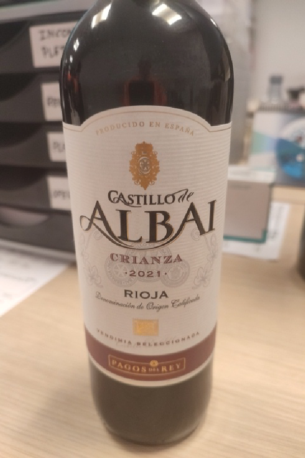 Castillo de Albai Crianza - Image 1