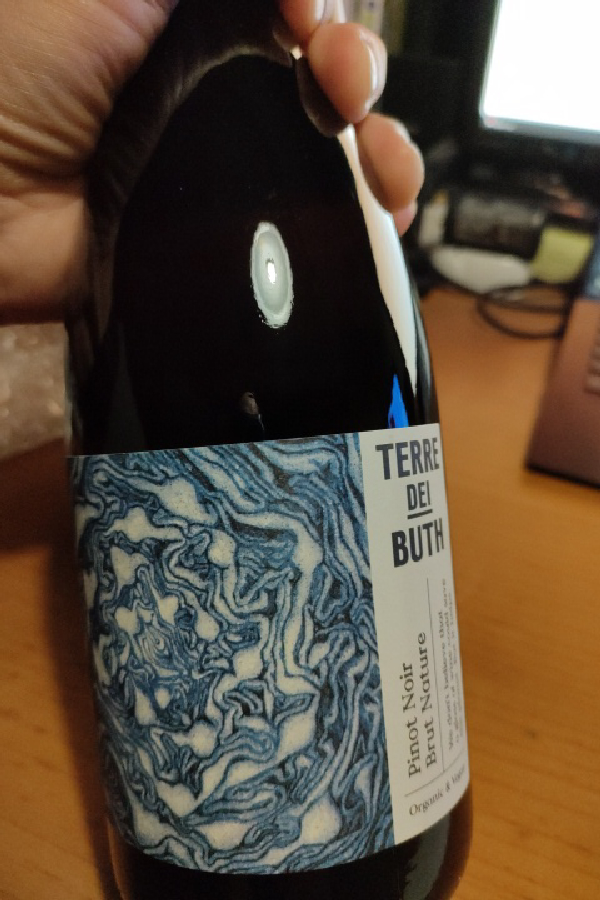 Pinot Noir Brut Nature - Image 1