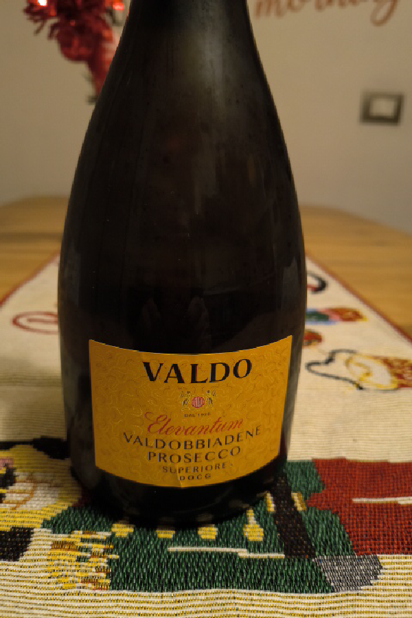 Valdo Marca Oro Valdobbiadene Prosecco Superiore DOCG - Image 1