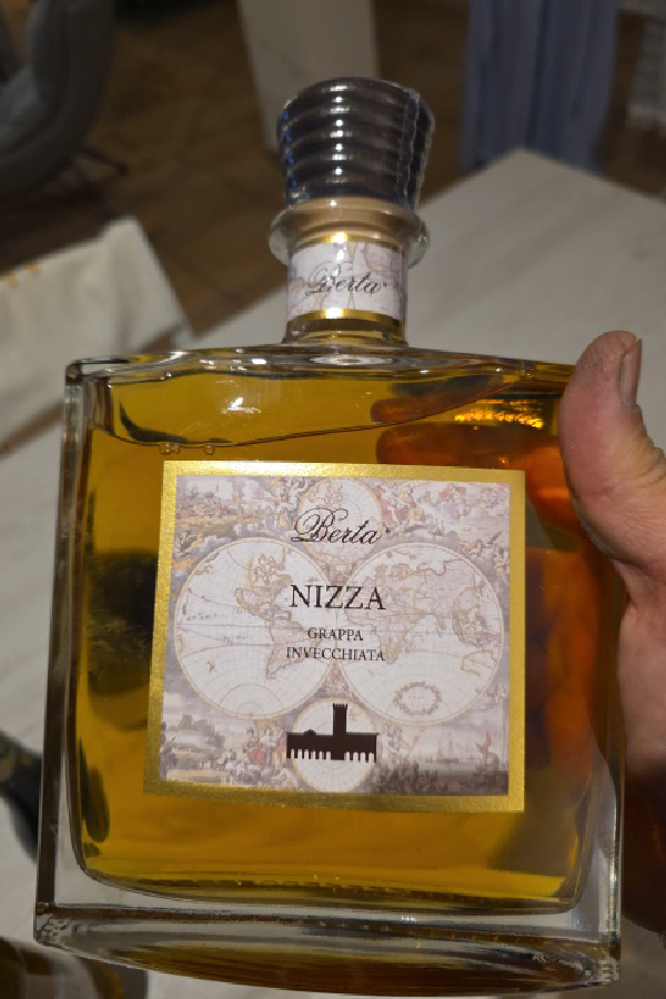 Nizza Grappa Invecchiata - Image 1