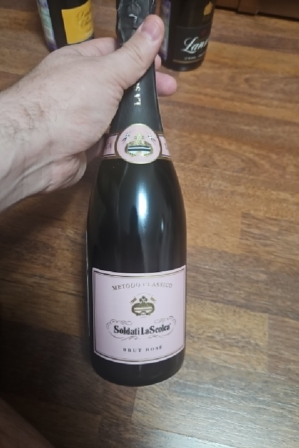 Brut Rosé Metodo Classico - Image 1