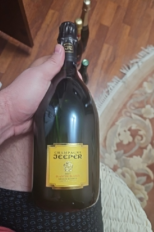 Champagne Jeeper Grand Reserve Blanc de Blancs - Image 1