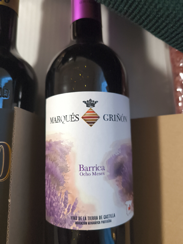 Marqués de Griñón Barrica Ocho Meses - Image 1