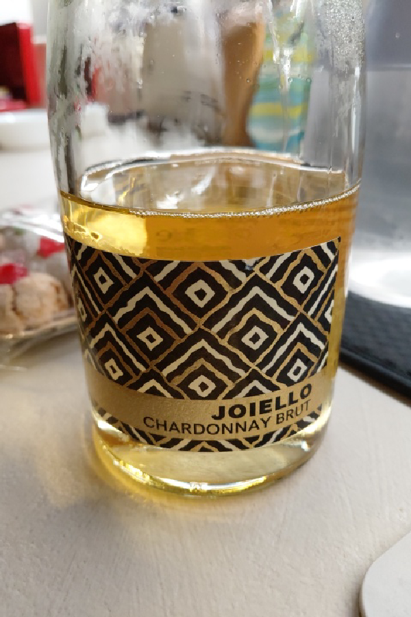 Joiello Chardonnay Brut - Image 1