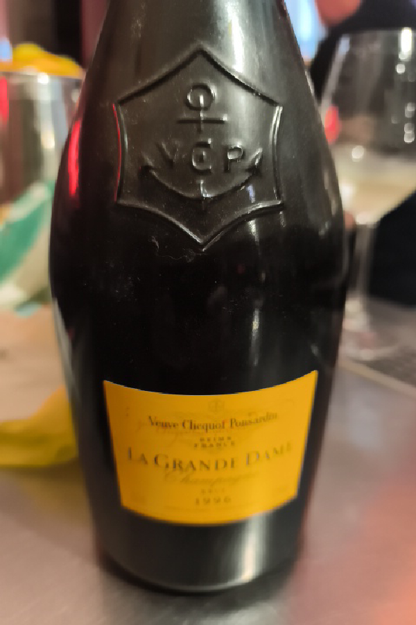 La Grande Dame - Image 1