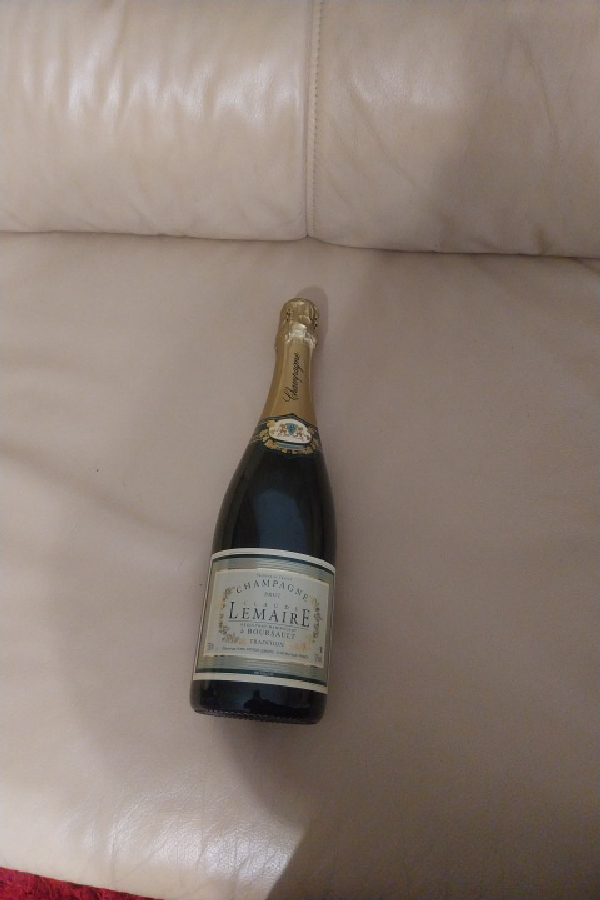 Champagne Claude Lemaire Brut Tradition - Image 1