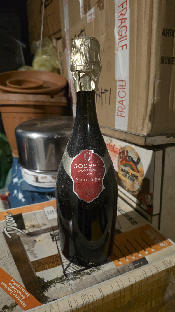 Gosset Grande Réserve Brut Champagne - Image 1