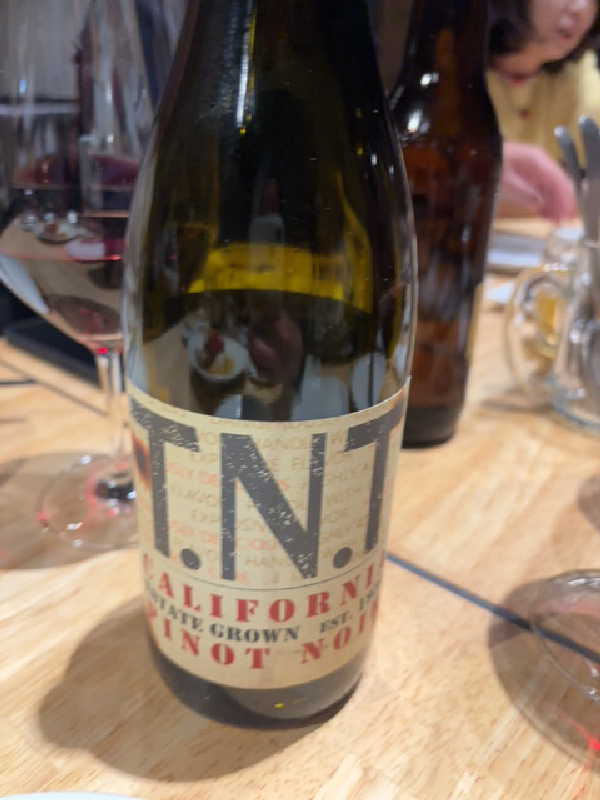 TNT Pinot Noir - Image 1