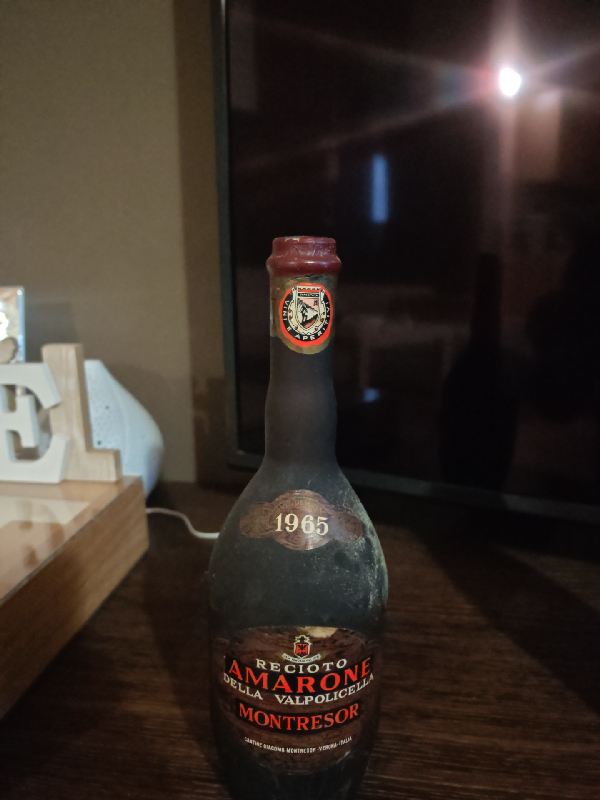 Recioto Amarone della Valpolicella Montresor 1965 - Image 1