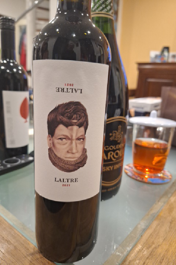 L'Altre - Image 1