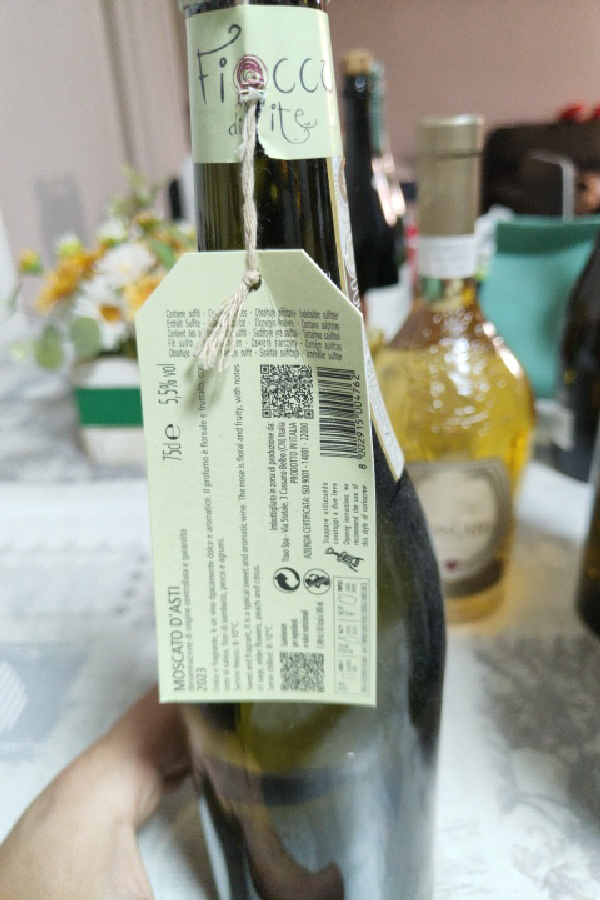 Fiocco di Vite Moscato d'Asti - Image 1