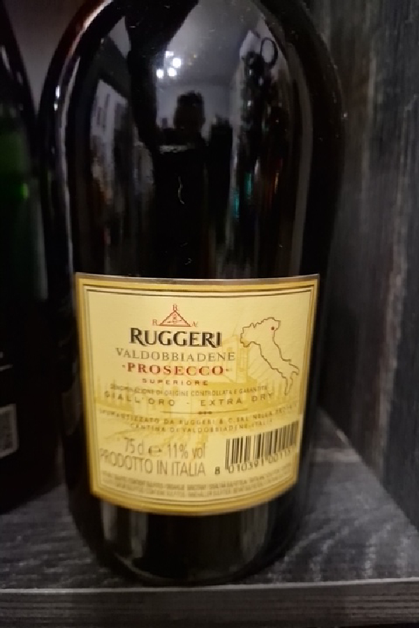 Valdobbiadene Prosecco Superiore Giall'Oro Extra Dry - Image 1