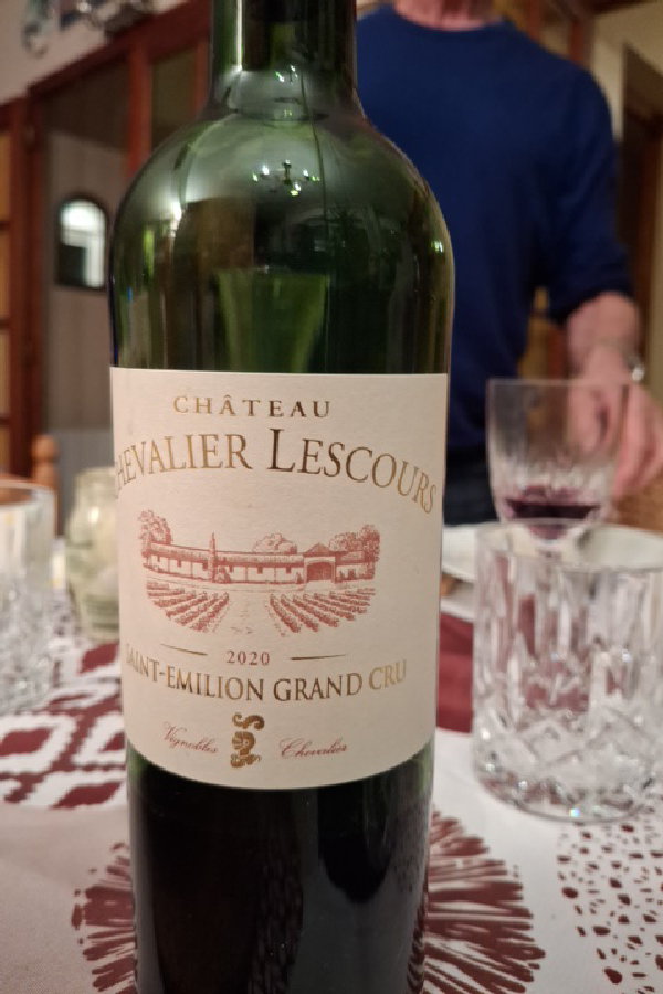Château Chevalier Lescours Saint-Émilion Grand Cru - Image 1