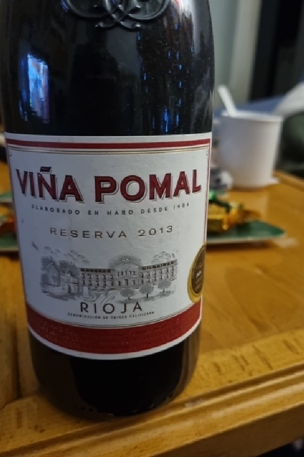 Viña Pomal Reserva - Image 1