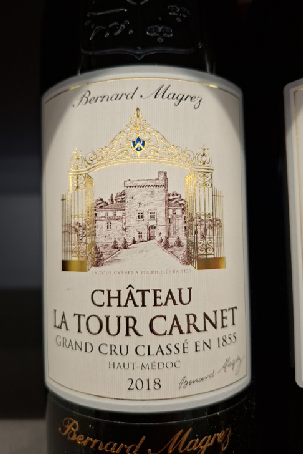 Château La Tour Carnet - Image 1