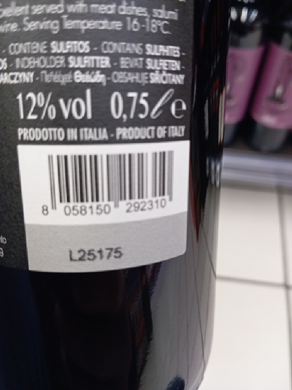 Generic Italian Red Wine - Image 1