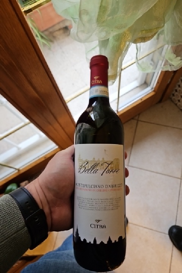 Bella Torre Montepulciano d'Abruzzo - Image 1