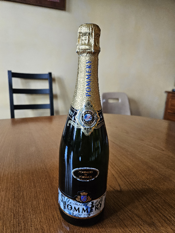 Pommery Brut Royal - Image 1