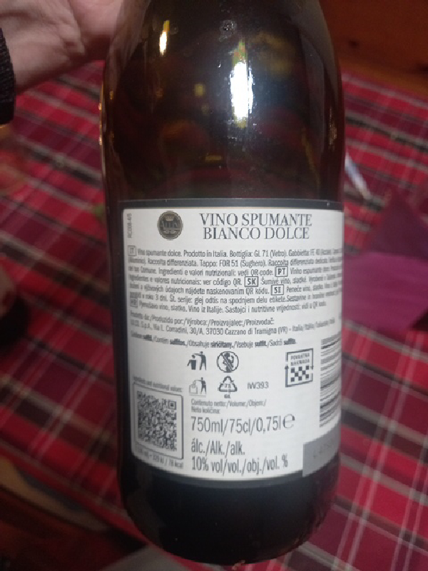 Vino Spumante Bianco Dolce - Image 1