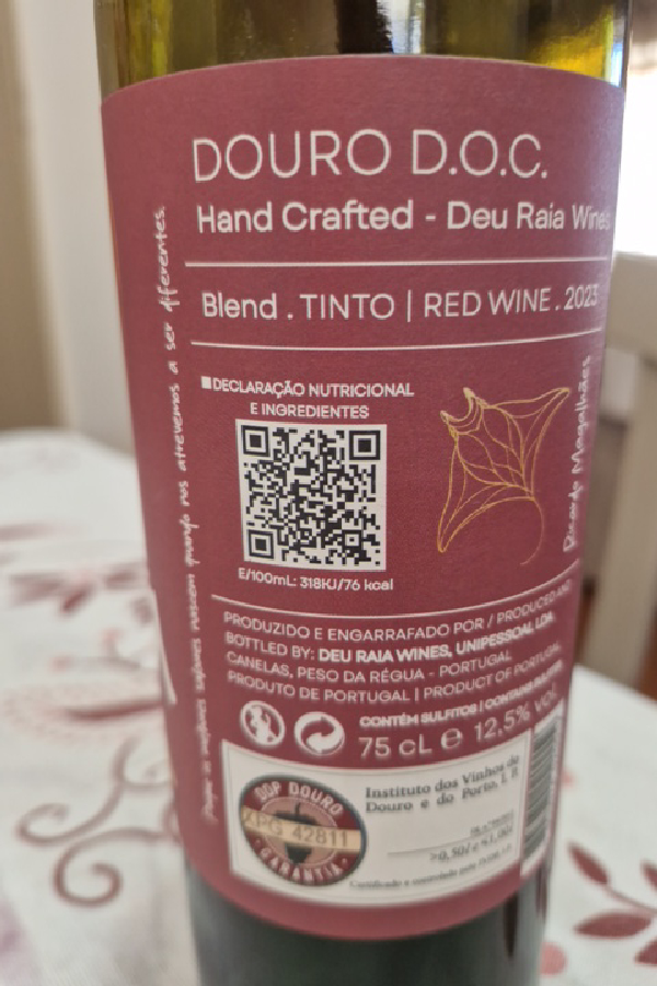 Douro D.O.C. Hand Crafted Blend Tinto Red Wine 2023 - Image 1