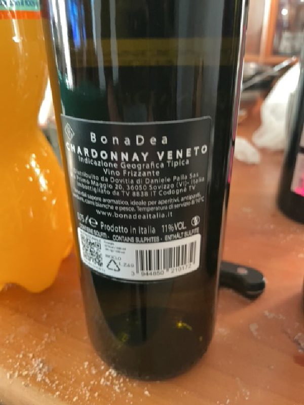Chardonnay Veneto Vino Frizzante - Image 1
