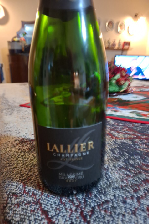 Millésime Grand Cru Brut - Image 1