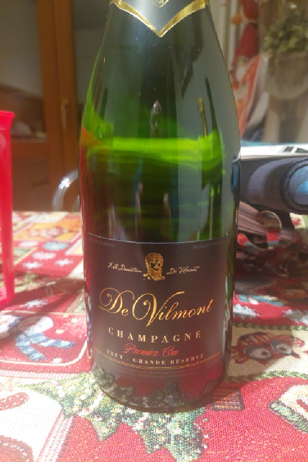 Champagne Brut Premier Cru Grande Reserve - Image 1