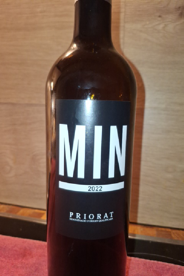 Min - Image 1
