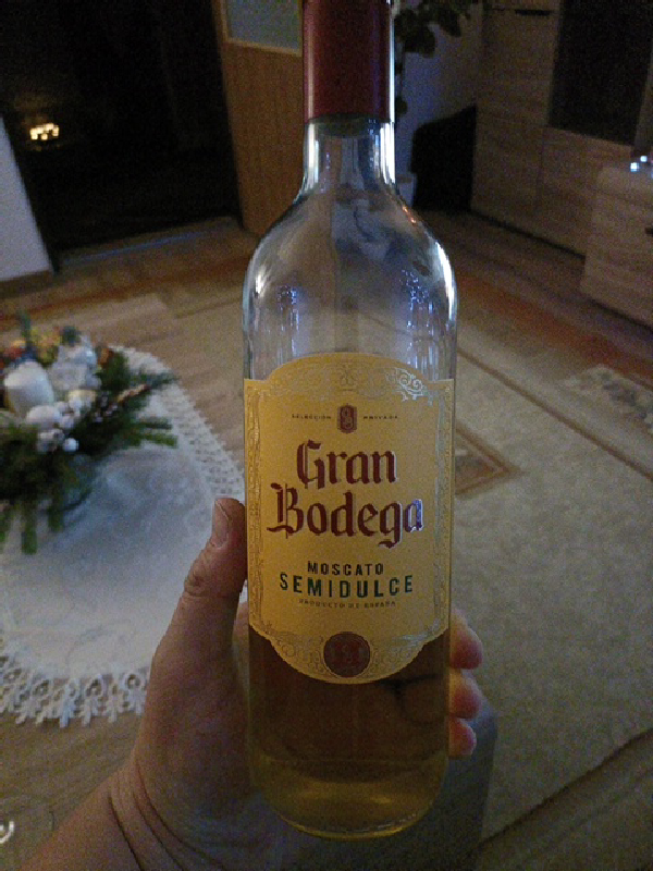 Moscato Semidulce - Image 1