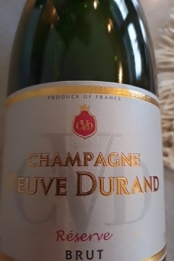Champagne Veuve Durand Réserve Brut - Image 1