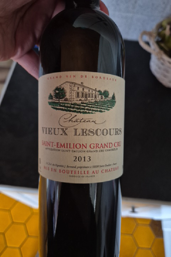 Château Vieux Lescours Saint-Émilion Grand Cru - Image 1