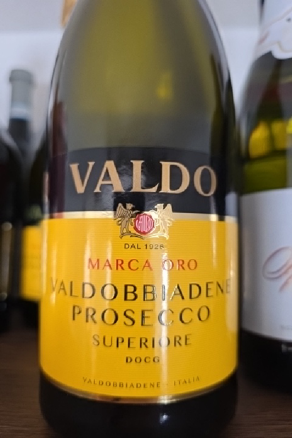 Valdo Marca Oro Valdobbiadene Prosecco Superiore DOCG - Image 1