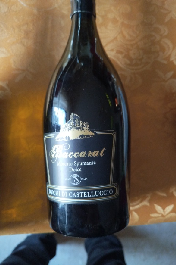 Baccarat Moscato Spumante Dolce - Image 1