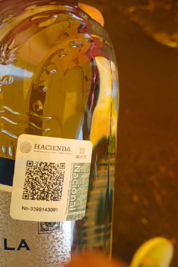 Tequila Hacienda Nacional - Image 1
