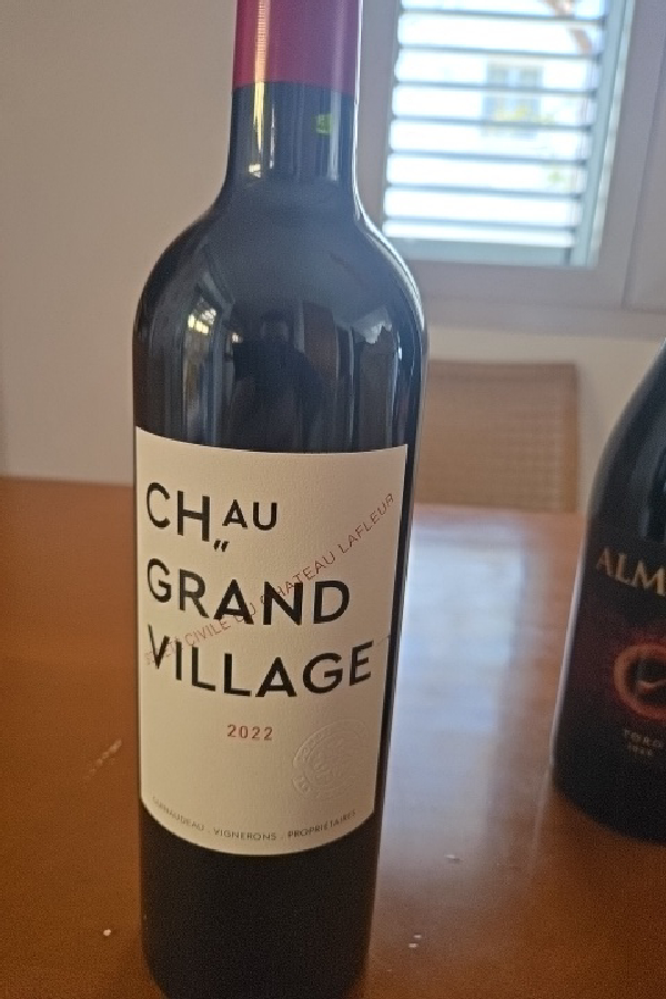 Grand Village - Image 1
