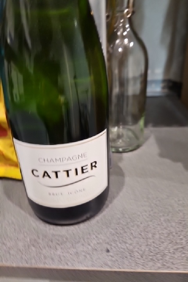 Brut Icone - Image 1