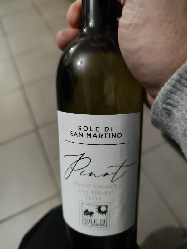 Pinot Grigio - Image 1