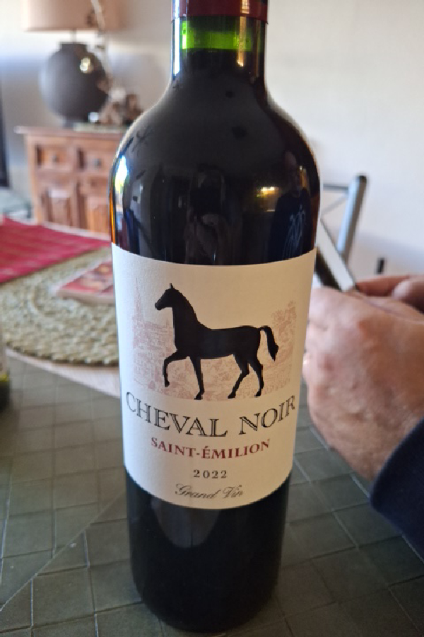 Cheval Noir Saint-Émilion - Image 1