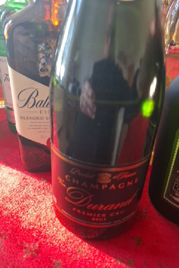 Champagne Durand Premier Cru Brut - Image 1