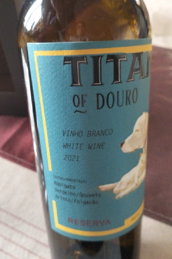 Titan of Douro White Wine Reserva - Image 1