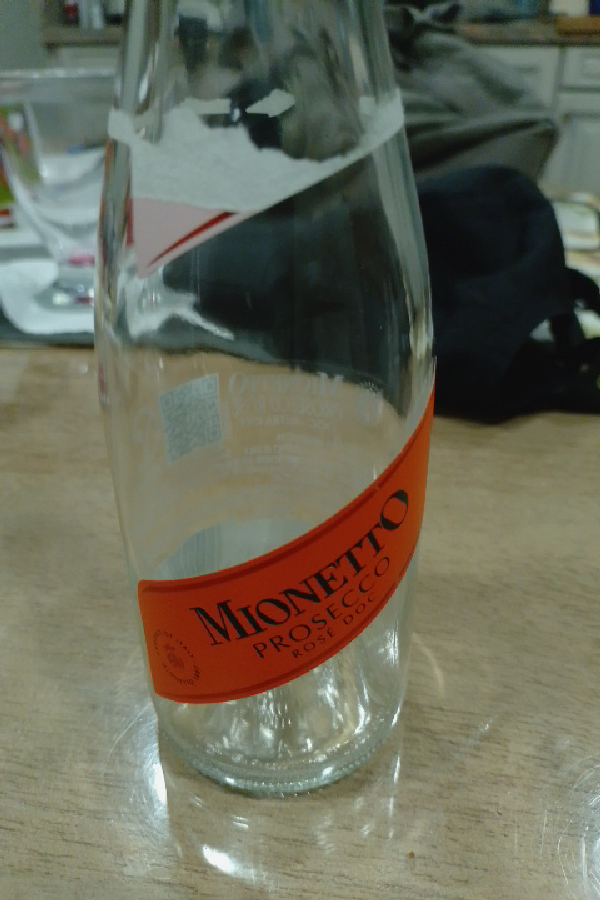 Mionetto Prosecco Rosé DOC - Image 1