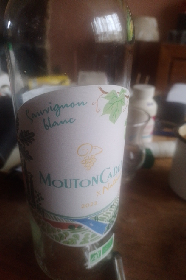 Mouton Cadet Sauvignon Blanc - Image 1